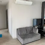 S泰国芭提雅thebase无边泳池公寓 市中心 临近大海 อพาร์ทเม้น Pattaya