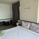S泰国芭提雅thebase无边泳池公寓 市中心 临近大海 * Pattaya