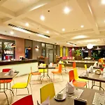 Sunshine Vista Hotel