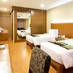 Hotel The 