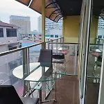 Del Mar โรงแรม 3*