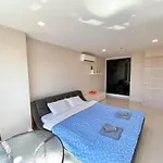 One Tower 1 Bed 16 By Thaiminatorpattaya อพาร์ทเม้น *