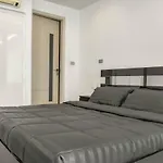 Wongamat Tower Condominium *