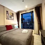 Apartment The Base Pattaya