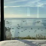 Edge Pty Luxury Front Seaview 2bedroom อพาร์ทเม้น