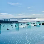 Edge Pty Luxury Front Seaview 2bedroom อพาร์ทเม้น *