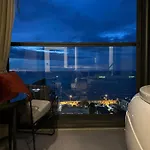 Edge Pty Luxury Front Seaview 2bedroom * Pattaya