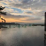 Edge Pty Luxury Front Seaview 2bedroom อพาร์ทเม้น