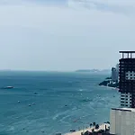 Edge Pty Luxury Front Seaview 2bedroom *
