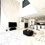 Palms Spring 4 Bedroom Pvt Pool Villa