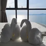 Andromeda Condo By Feng