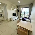 อพาร์ทเม้น Sea View Spacious Near Walking Street