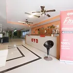 โรงแรม Inter Place 2*