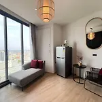 อพาร์ทเม้น Downtown Chic Seaview #es40021