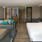 โรงแรม Cross Pratamnak 5*