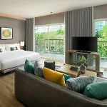 Cross Pratamnak โรงแรม Pattaya