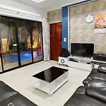 Mm Pool Villa