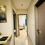 Apartment The Base