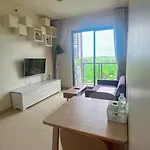 Sea View Spacious Near Walking Street * Pattaya