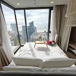 Edge By Mickey Aparthotel 3*