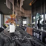 Luxury Edge Seaview Apartment