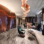 Edge By Mickey Aparthotel