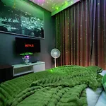 Kaws Theme Modern 1Br - High Floor Seaview