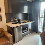 อพาร์ทเม้น Arcadia Continental Resort, Pattaya