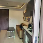 Arcadia Continental Resort, Pattaya