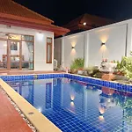 Gusvana Pool * Pattaya