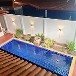 วิลล่า Gusvana Pool Pattaya