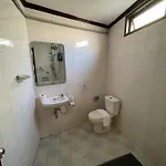 Maland House - Soi 14 Saisong Road โรงแรม