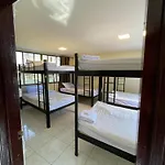 โรงแรม Maland House - Soi 14 Saisong Road *