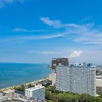 Edge Sea View อพาร์ทเม้น *