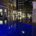 อพาร์ทเม้น Arcadia Continental Comfort *