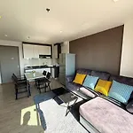 The Base - Spacious 70sqm, 2 Bedroom, 2 Bathroom, Penthouse - Centre - 592 * Pattaya