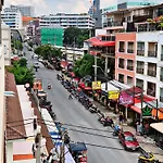 4 Palms Hotel Pratumanak Pattaya