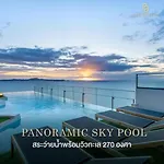 อพาร์ทเม้น Exclusive High Floor 2 Bed Sea View Luxury Pattaya