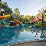 The Green Park Resort