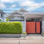 Luxury Thai Style Pool Villa In Downtown Pattaya, Close To Walking Street