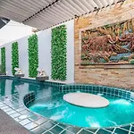 Luxury Thai Style Pool In Downtown Pattaya, Close To Walking Street Villa