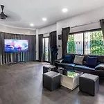 Luxury Thai Style Pool Villa In Downtown Pattaya, Close To Walking Street