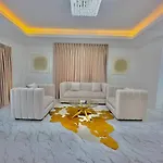 Tagvilla Bongkot Pool In 4 Bedroom Pattaya