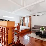 Long Warmth Pool Villa