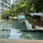 Diamond Resort Suites
