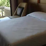 Honey Lodge