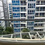 Grand Avenue 1Br 6Th Floor Pool View Smart Tv Wifi