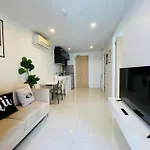 Apartment The Urban Attitude & One Bedroom