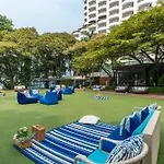 Cosy Beach Hotel - Sha Extra Plus