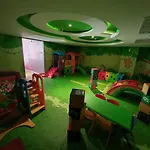 1 Bedroom Grand Avenue Residence 3 Этаж